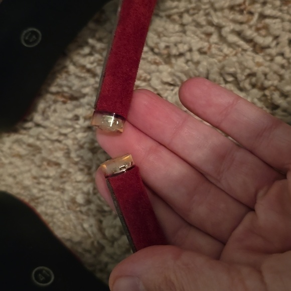 Women's Deep Red Faux Suede Heels Size 41 (US 10.5) (Bin 11) - Picture 8 of 9